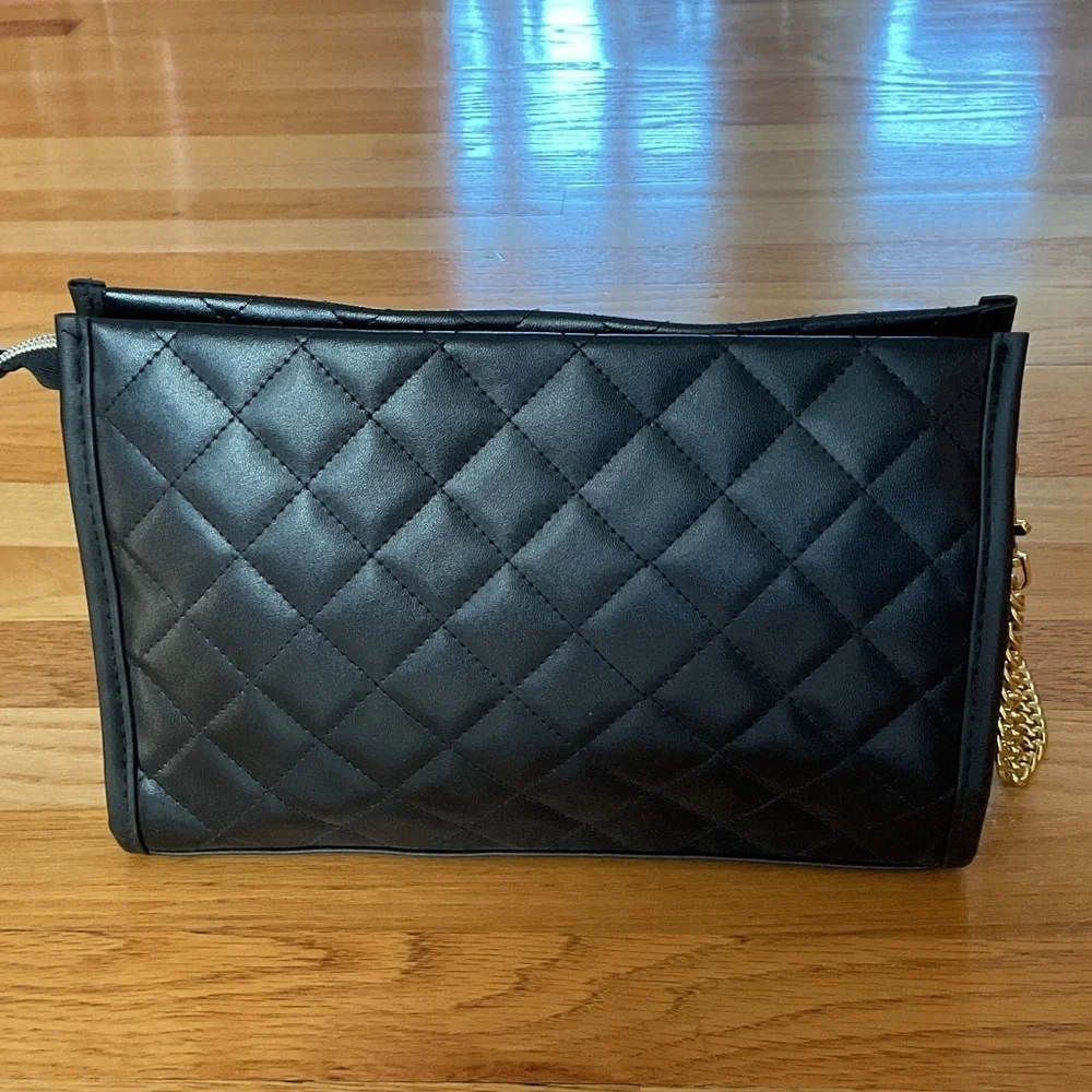 Younique Black Quilted Crossbody Bag with Gold Chain